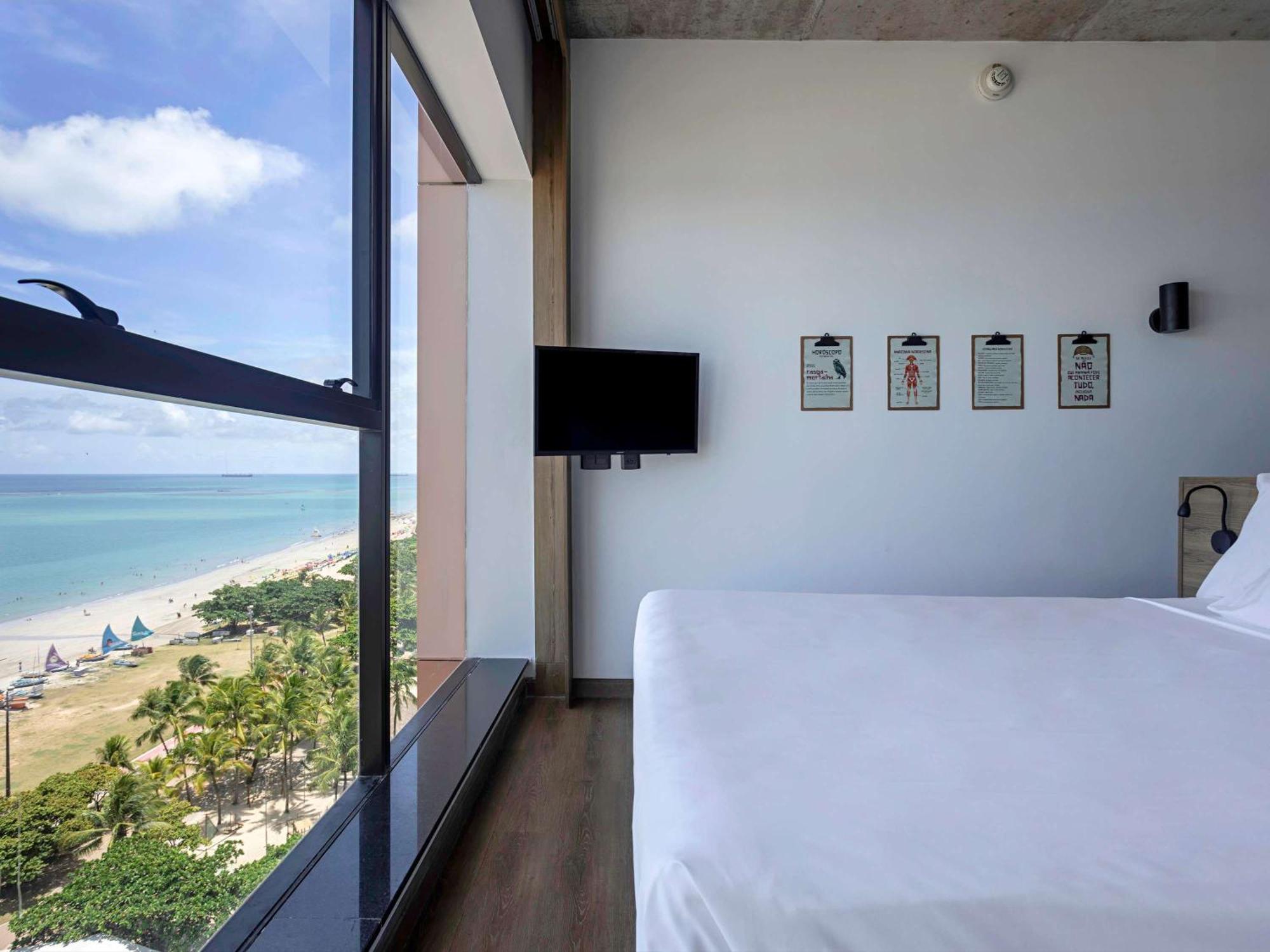 Отель Ibis Styles Maceio Pajucara Экстерьер фото
